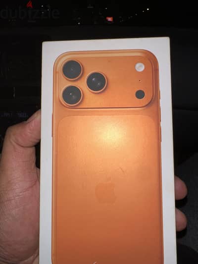 آبل - آيفون 17 برو ماكس