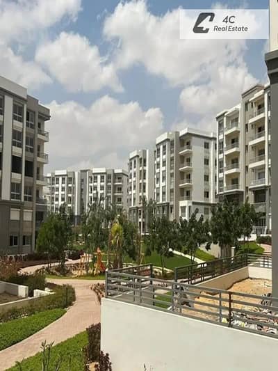 شقه للبيع استلام فورى باقل من سعر الشركه فى كمبوند هايد بارك - hyde park - القاهره الجديده - التجمع الخامس