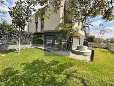 Townhouse for sale, ready to move , payment facilities, prime location in Al Burouj Compound