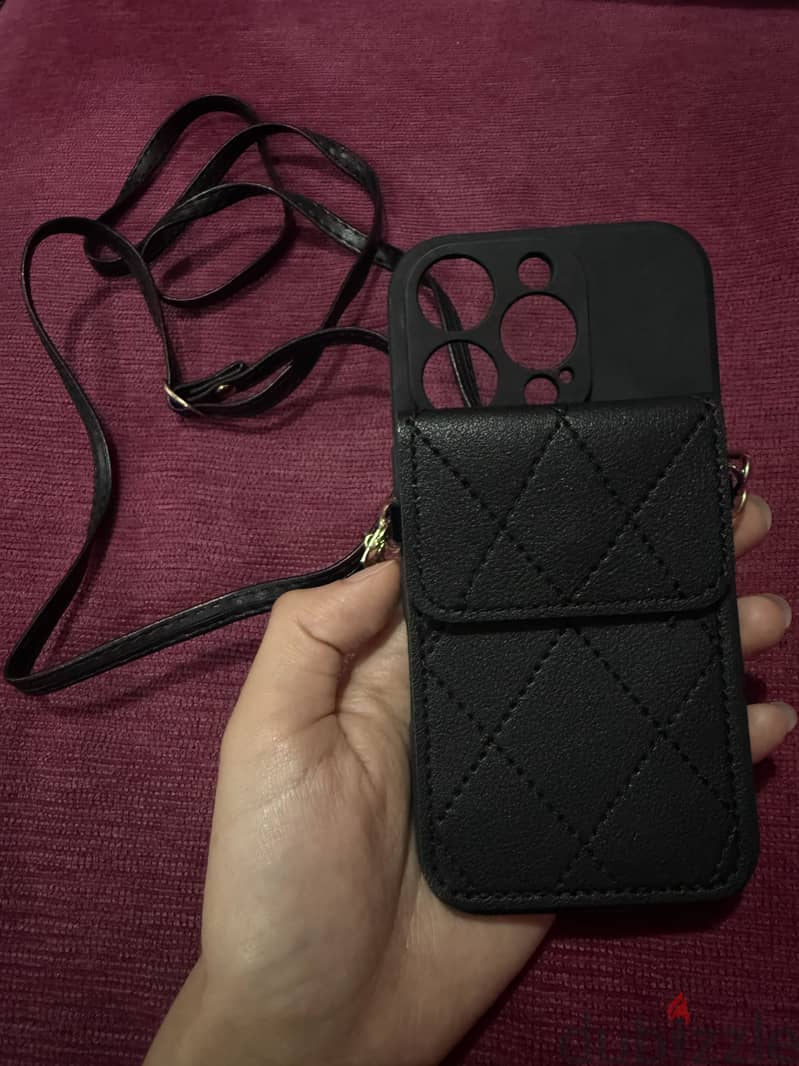 5 Covers for i phone 16 pro 3
