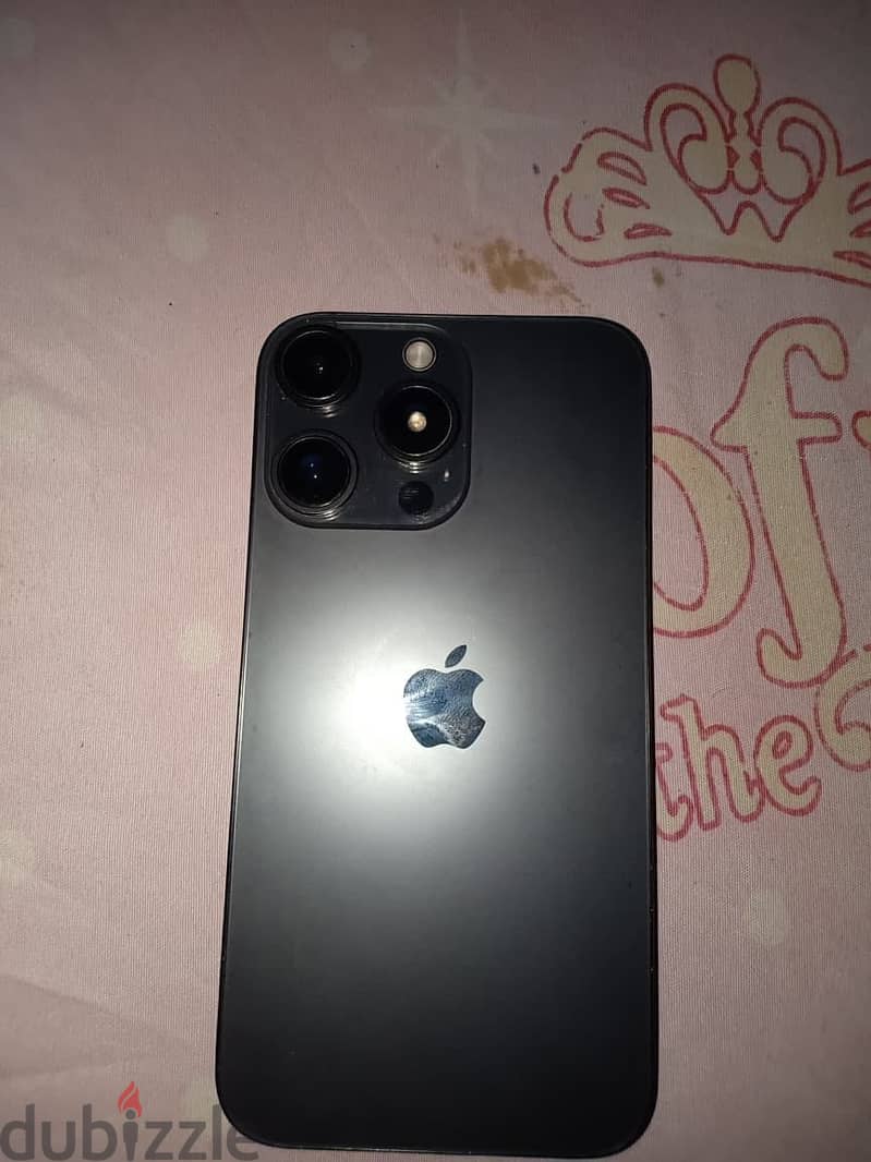 Apple - iPhone XR 1