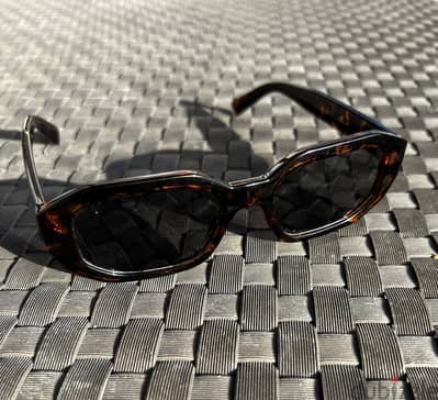 Meller Tana Sunglasses