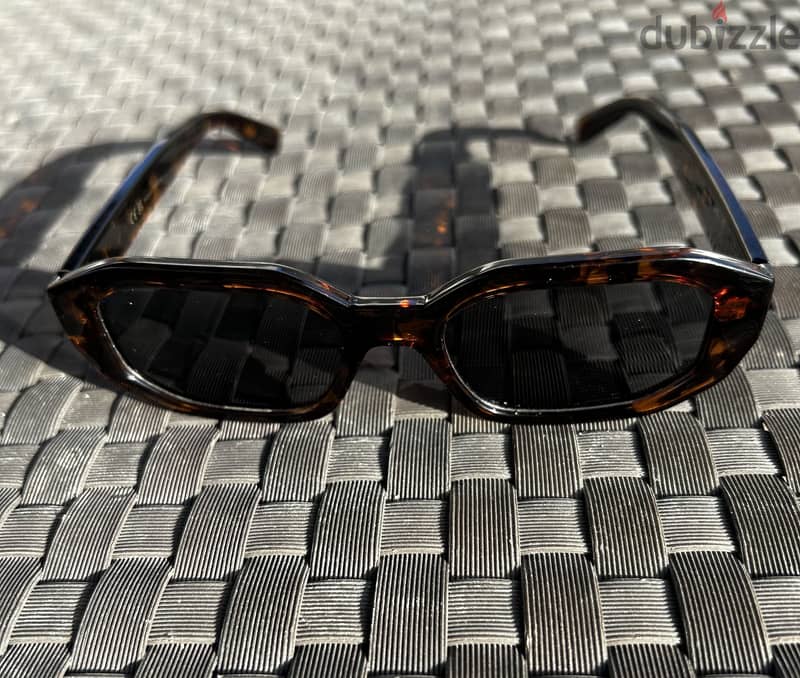 Meller Tana Sunglasses 3