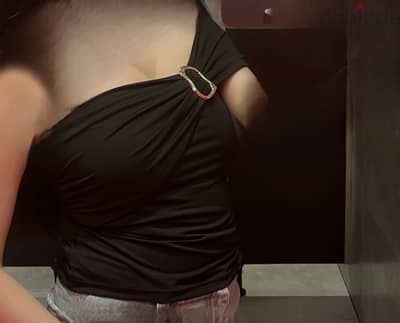 Black kiki riki top