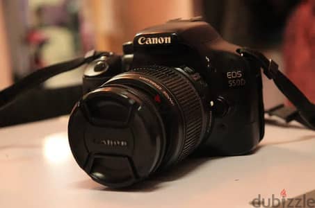 Canon EOS 550D – ياباني نسخة خليجي – بحالة ممتازة ومعاها كل حاجة