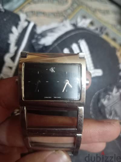 للبيع ساعة كالفن كلاين(cK) سويسرية أصلية Vintage_توقيت مزدوج Dual Time
