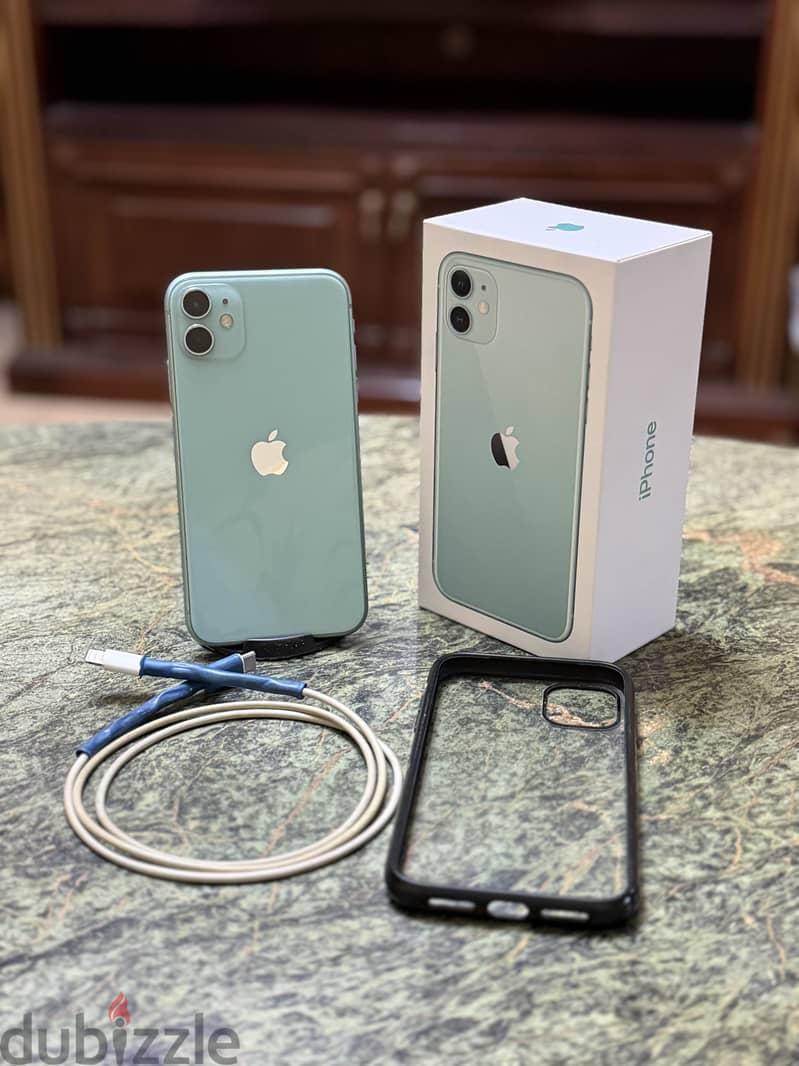 Apple - iPhone 11 128GB 73% 8