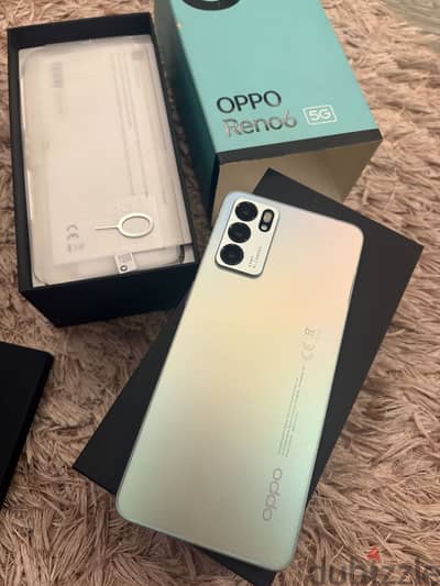 OPPO Reno6