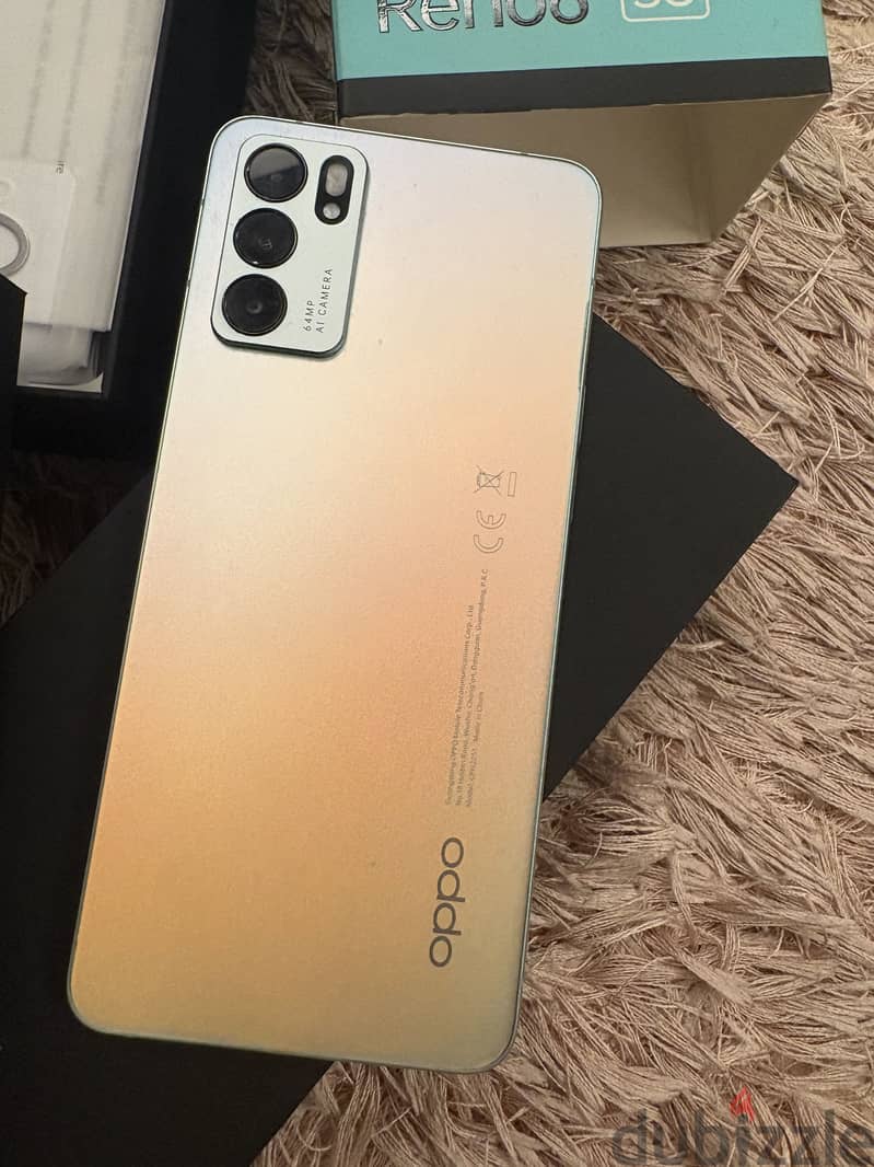 OPPO Reno6 3