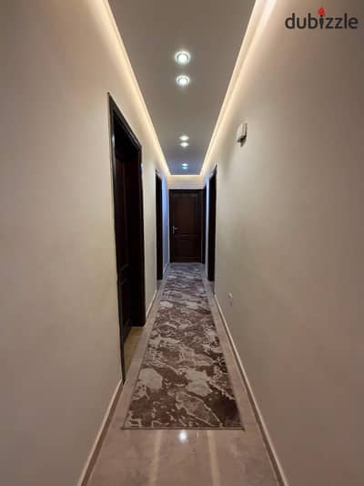 Office - Clinic for rent in Sheikh Zayed Mall Al-Moez Excellent Price