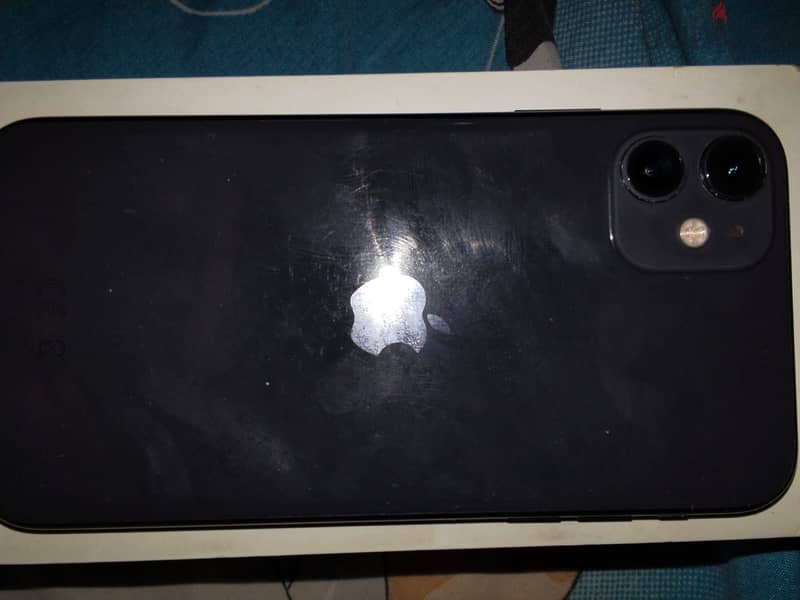 Apple - iPhone 11 1