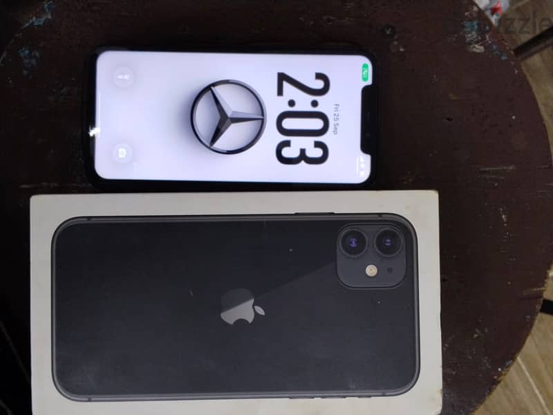 Apple - iPhone 11 2
