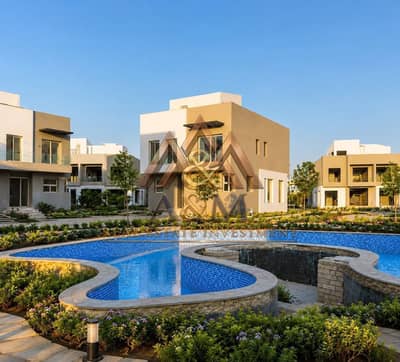 Garden villa for sale with a discount of up to 50% and immediate delivery, in Rosil Compound, directly in front of Madinaty.