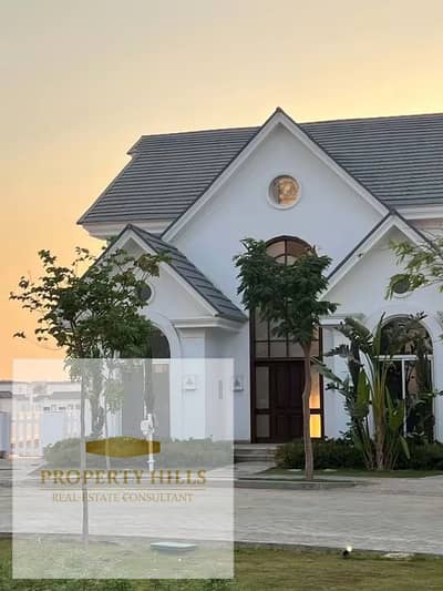 Vip villa distinguished in front of the Public Prosecutor's Office completely furnished and immediate delivery you will live in it immediately and suitable for family housing