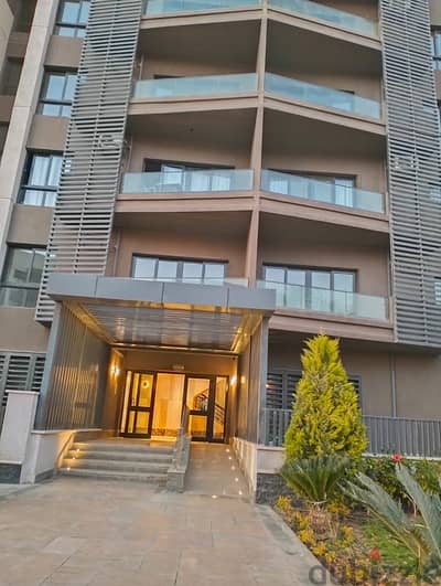 deluxe hotel appartment in Privado  madinaty