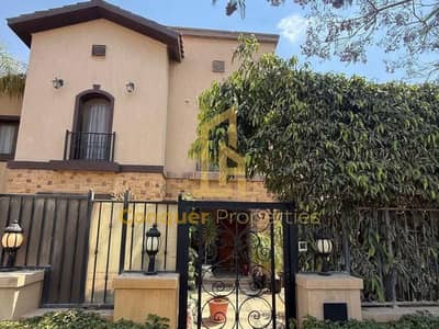 توين هاوس بتكييفات والمطبخ فيو جاردن للبيع في ميفيدا التجمع