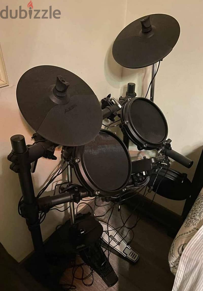 Alesis Turbo Mesh electric drums 1
