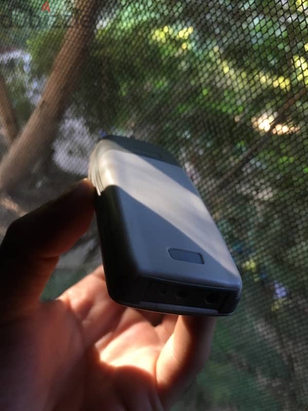 Nokia 1100 7