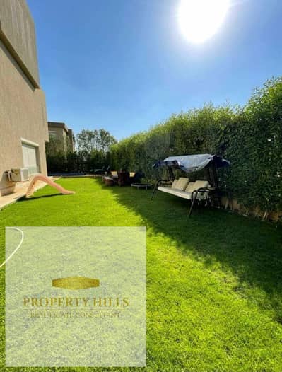 Standalone Villa for Sale with a North-Facing View in a Prime Location in New Cairo, near Mivida, 90th Street, and the American University.