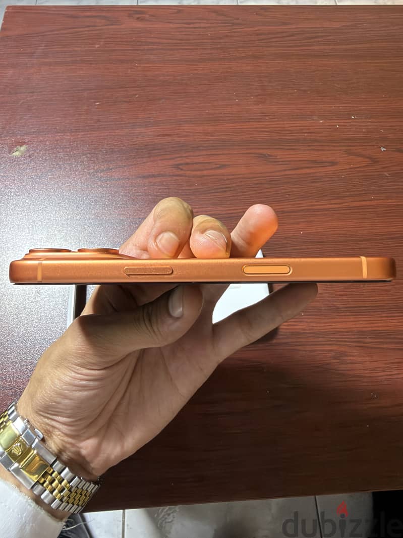 Apple - iPhone 17 Pro 2
