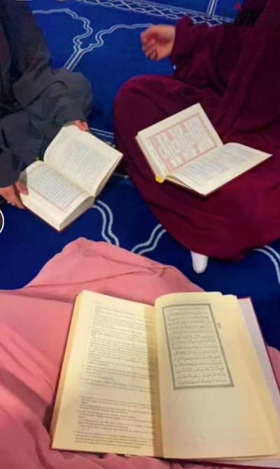 معلمة قران كريم وتأسيس الاطفال  حاصلة على دوراة شاملة