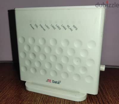 TE Data Router حاله ممتازه بكل مشتملاته