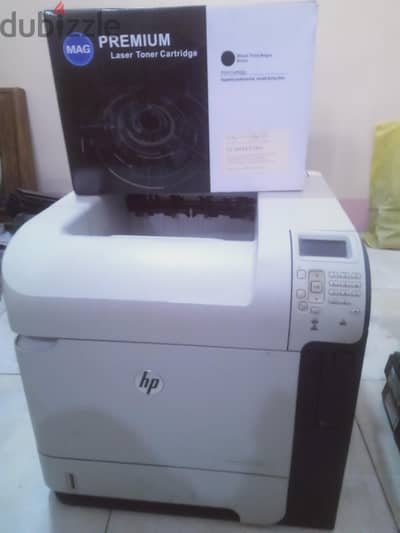 طابعة hp 600 m602