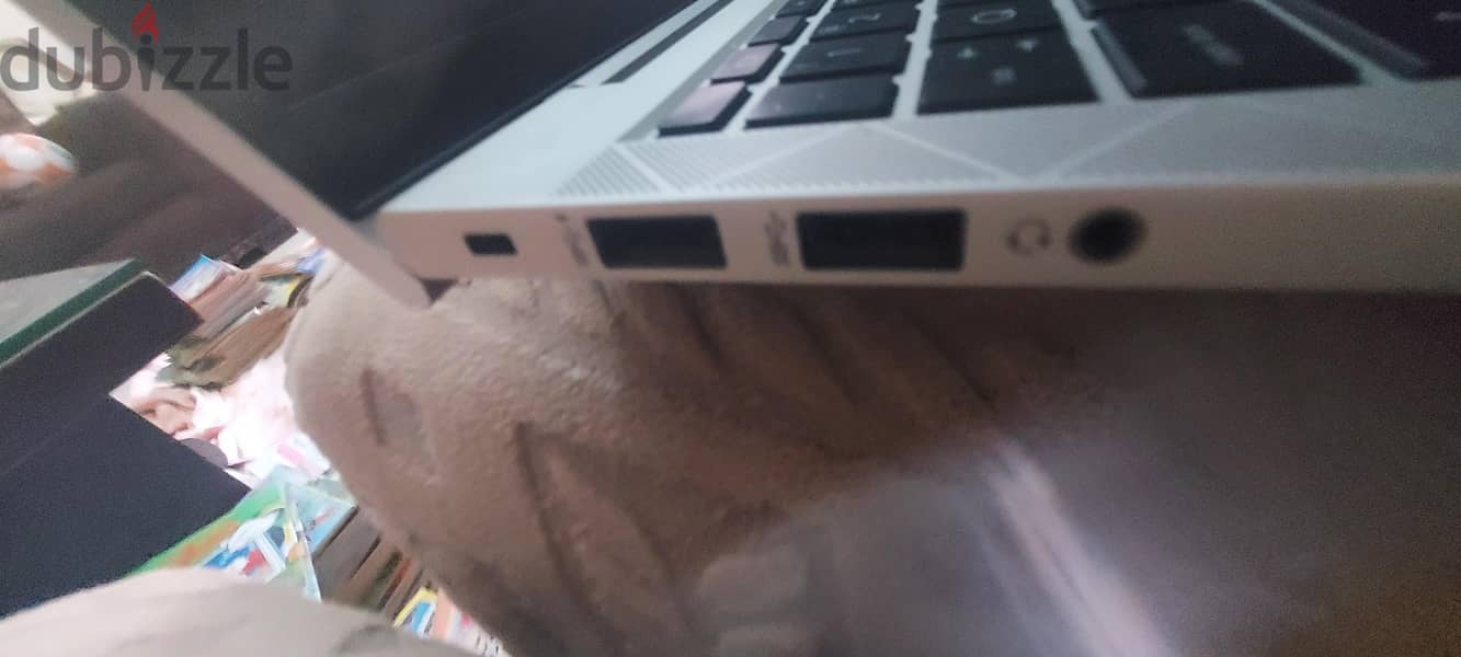 HP elitebook 845 g7 6