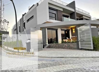 For Sale at the Lowest Price – The Largest Standalone Villa in New Cairo, 735 sqm, North-Facing with a Landscape View, near 90th Street and the American University, by La Vista.