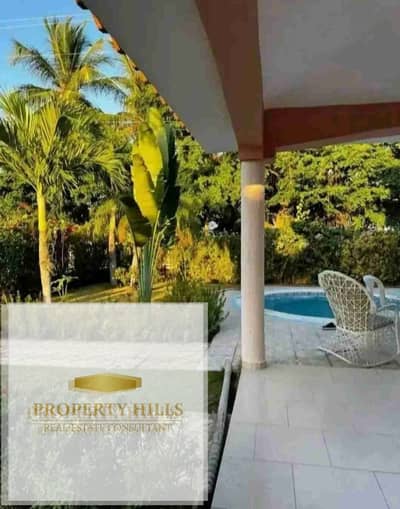 Urgent Sale – 735 sqm Standalone Villa for Sale in a Prime Location in the Heart of New Cairo, North-Facing with a Landscape View, near 90th Street, the American University, and Mivida.