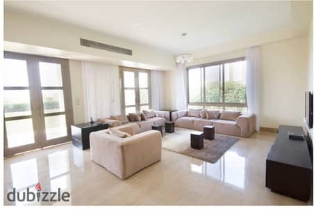 Furnished villa in Sheikh Zayed.   .