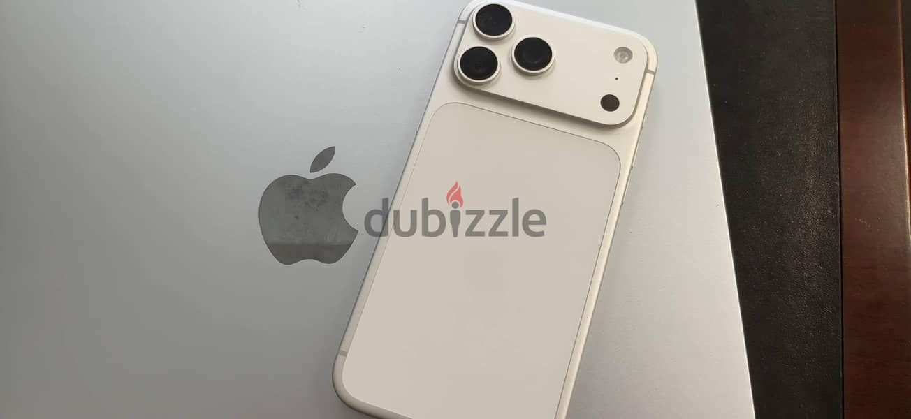 Apple - iPhone 17 Pro Max 15