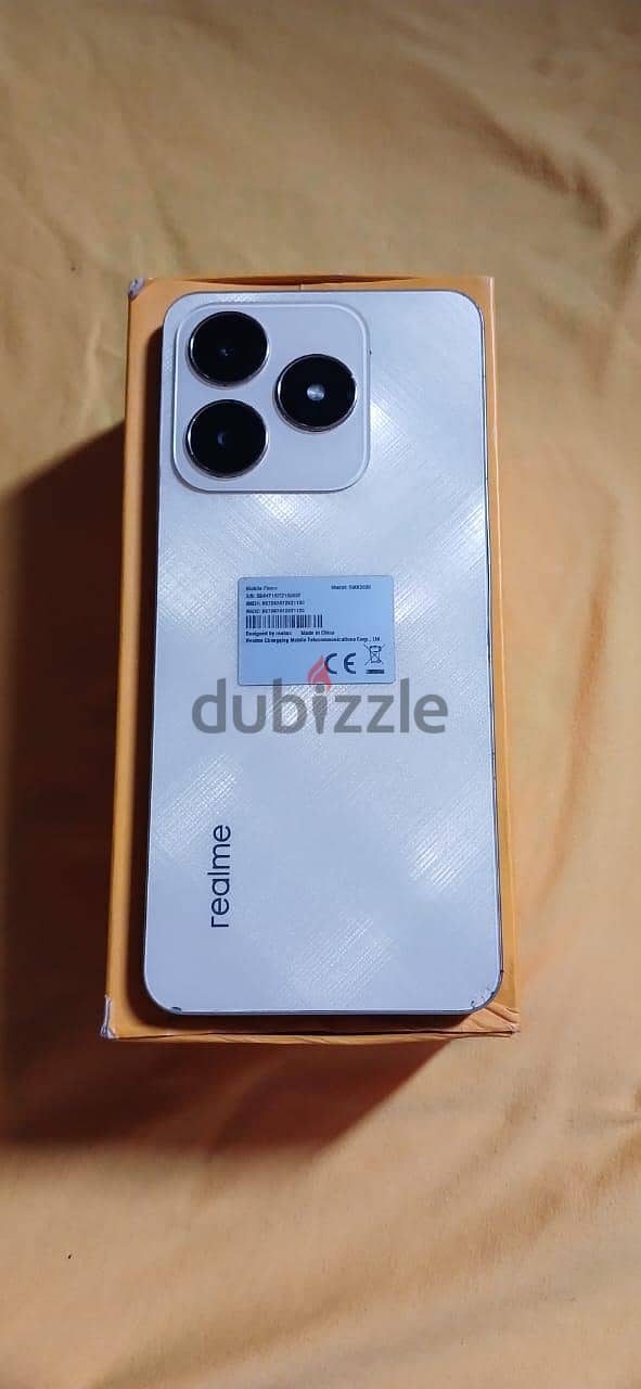 realme c61 1