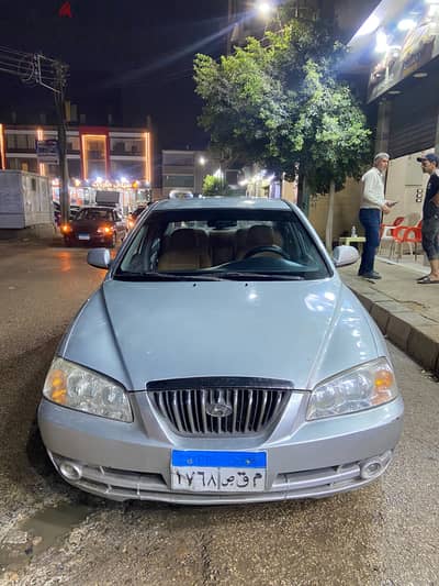هيونداي إلينترا 2005