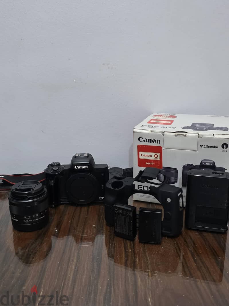 Canon EOS M50 with Lens 9