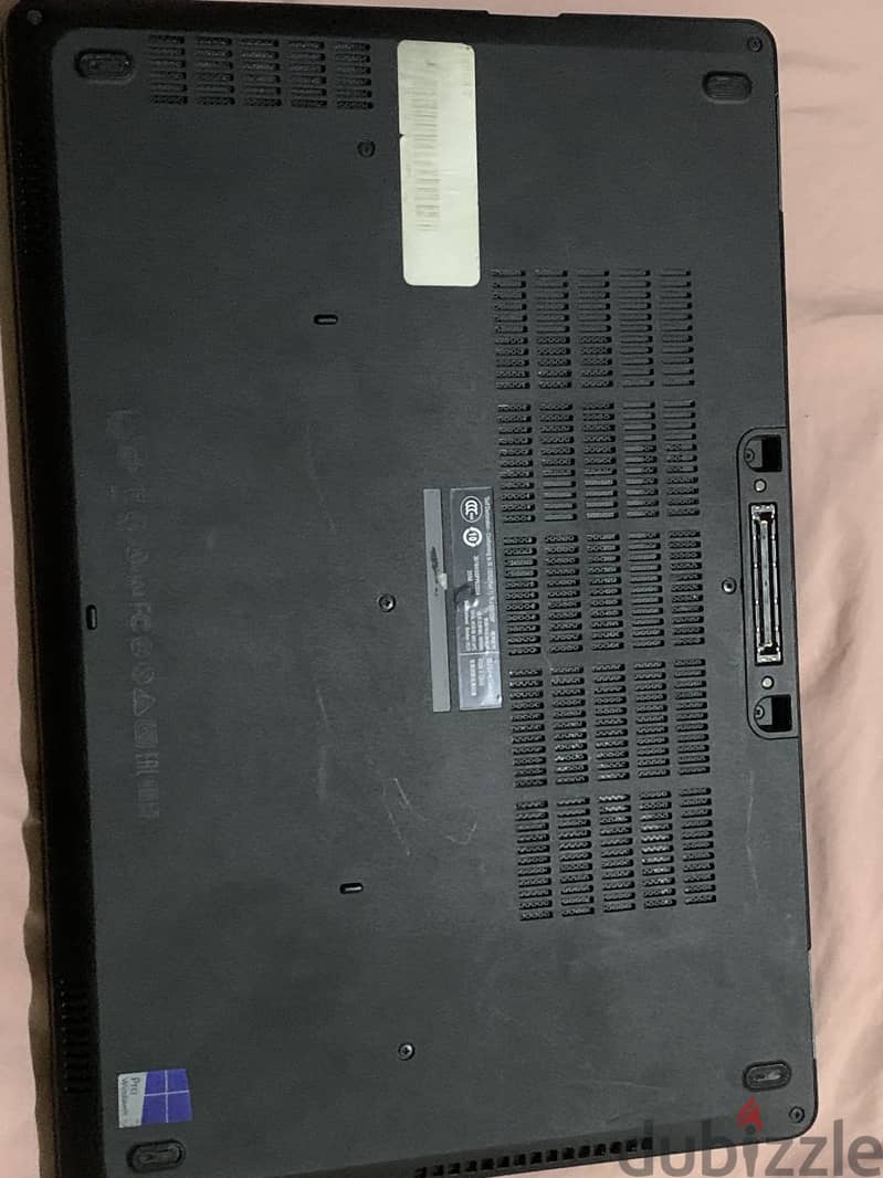 Dell latitude E5570 1