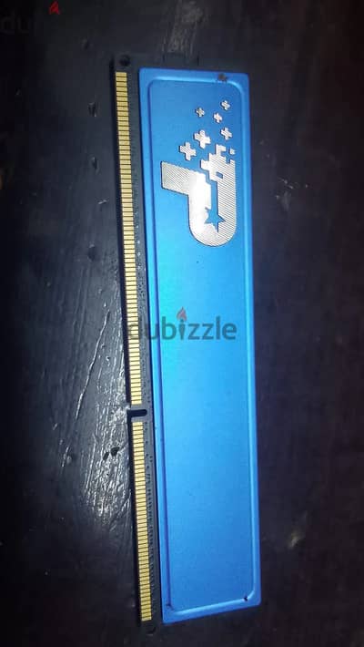 2gb ddr 3رام اتنين جيجا للكمبيوتر للبيع