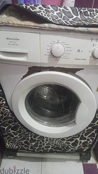 ٤٠٠٠ بس