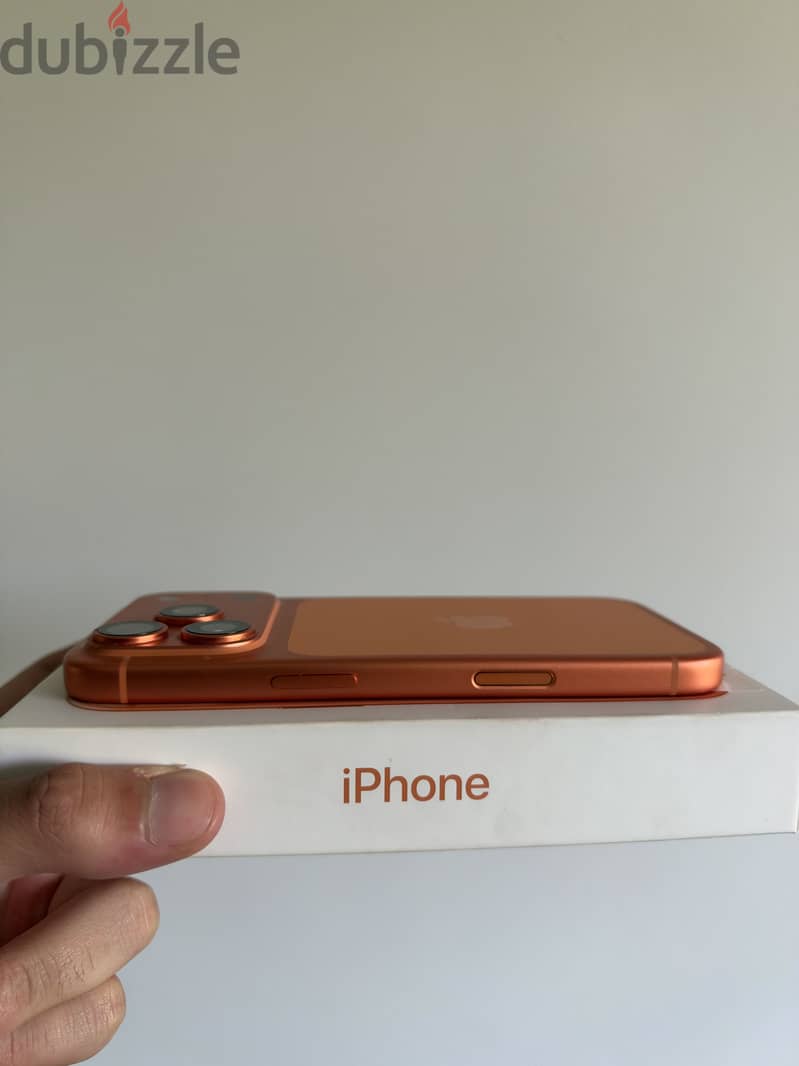 Apple - iPhone 17 Pro 2