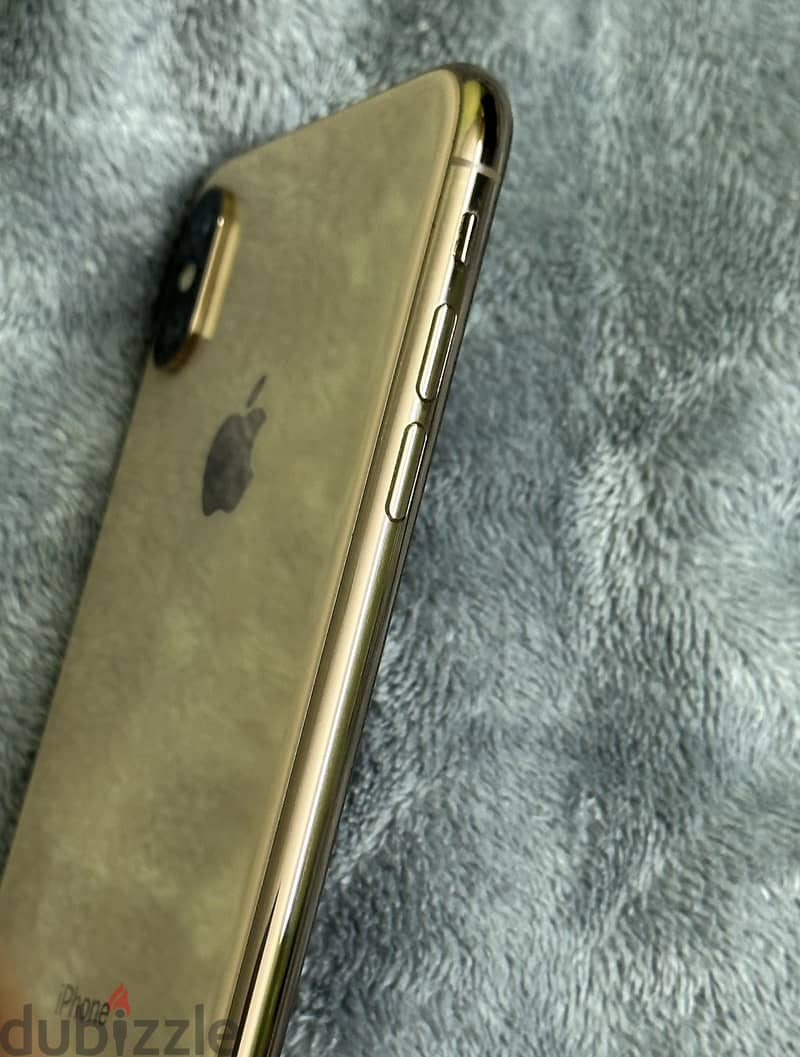 Apple - iPhone XS 2