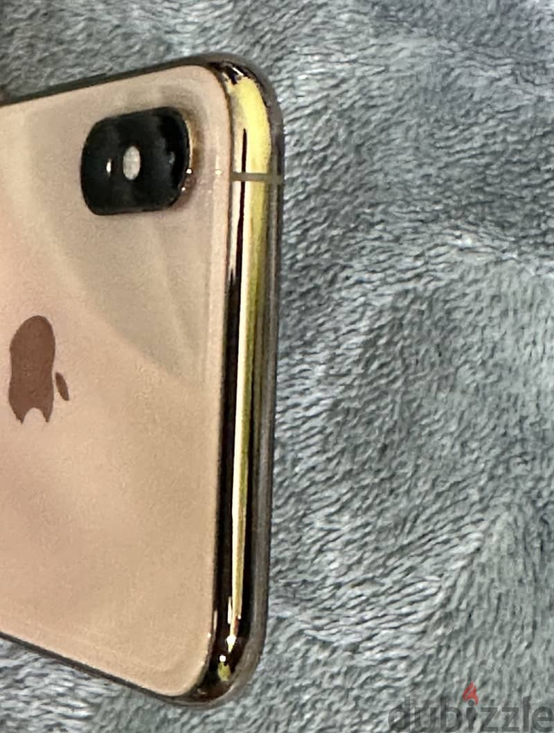 Apple - iPhone XS 4