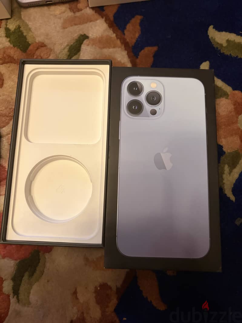 Apple - iPhone 13 Pro Max 1