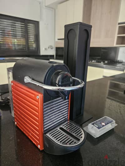 Nespresso Inissia Coffee Machine