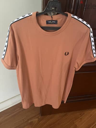 Calvin klsin size 40 fredperry tshirt size large