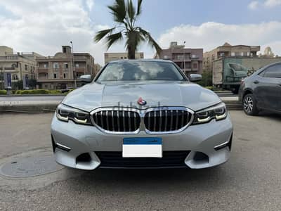 BMW 320i 2000cc