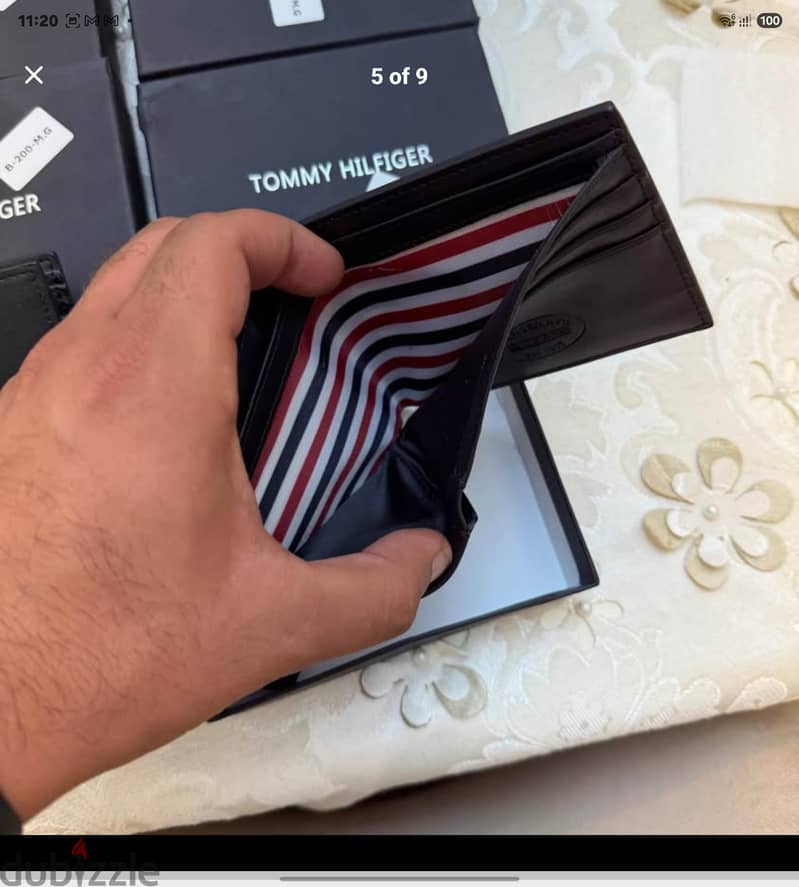 tommy wallet for men's 4