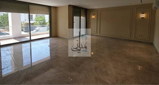  **شقة مميزة للإيجار في كمبوند چولز – أول سكن**