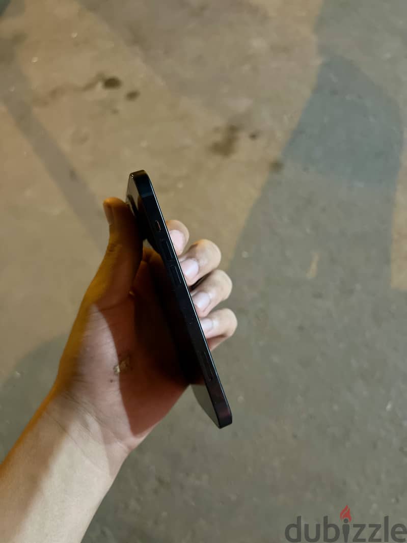 Apple - iPhone 13 1