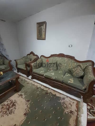 صالون وسفرة للبيع