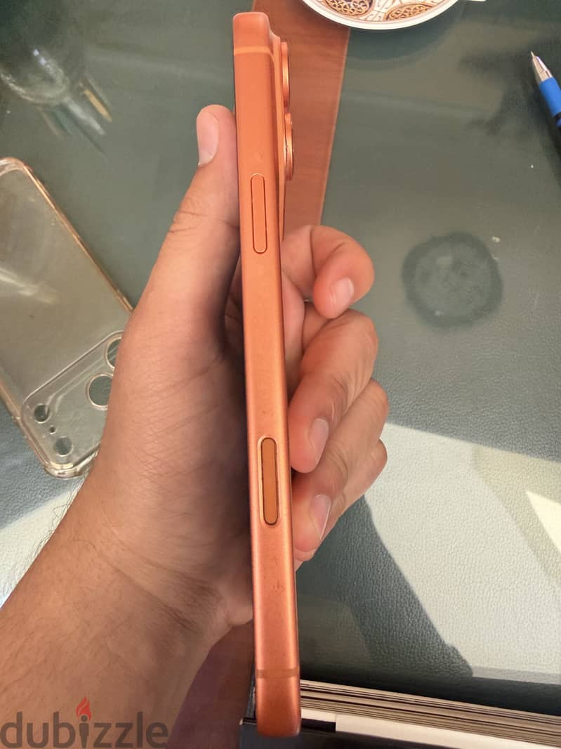 Apple - iPhone 17 Pro Max 1